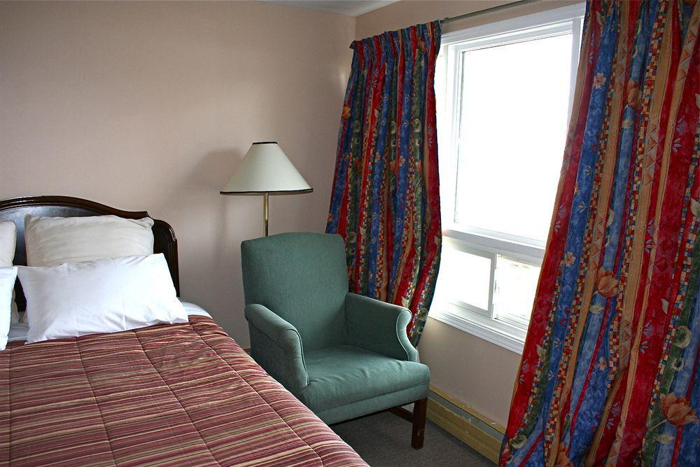 Lakeside Inn Orillia Buitenkant foto